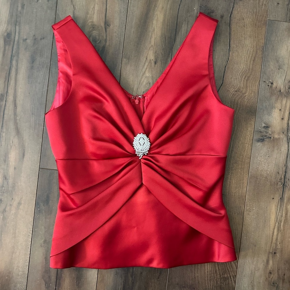 Cachet Red Satin Rhinestone Brooch Formal Top Prom Holiday Party Size 4